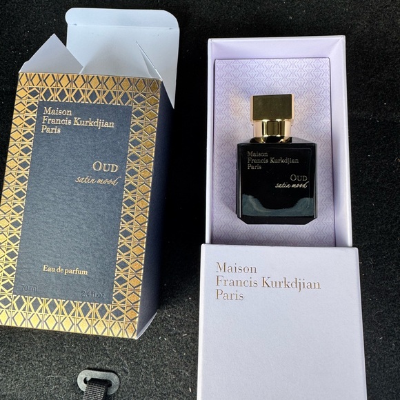 Maison Francis Kurkdjian Oud Satin Mood Perfume - Picture 2 of 4